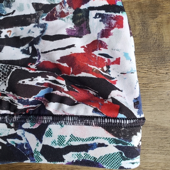 Lululemon 🍋 Energy Bra Culture Clash Multi Black Size 2 - Picture 7 of 13